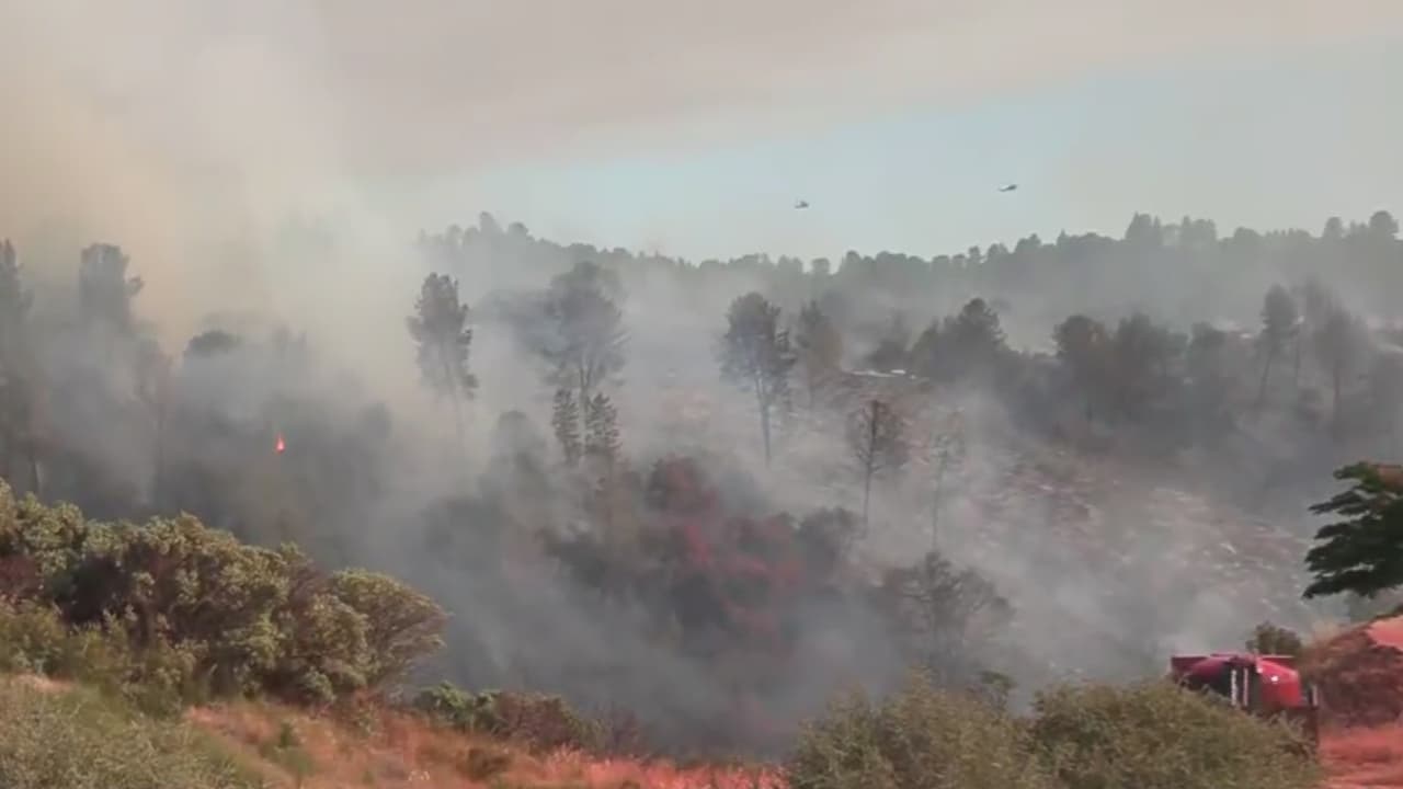 Incendio Bonanza provoca órdenes de evacuación en el condado El Dorado: bomberos intentan controlar el fuego