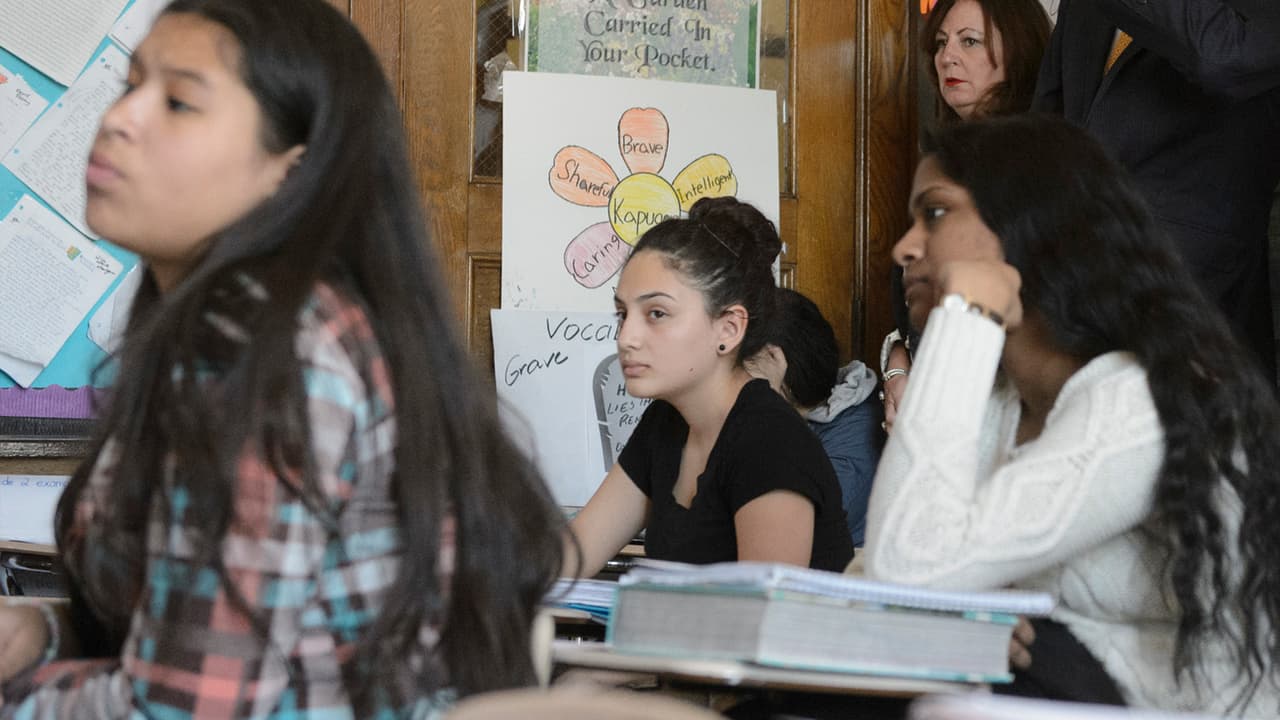 Solo nueve escuelas de California están entre las 100 mejores del país