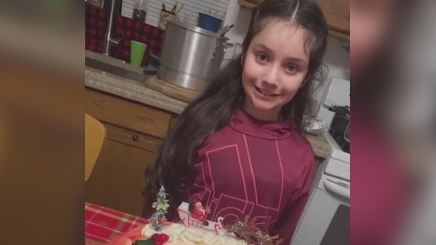 Laura Solís, abuelita de Melissa Ortega la pequeña migrante mexicana que fue asesinada en La Villita recordó así la última vez que escuchó a su nieta. Más detalles 
<a href="https://www.univision.com/local/chicago-wgbo/abuelita-de-melissa-ortega-habla-de-como-supo-de-la-muerte-de-su-nieta">aquí</a>.