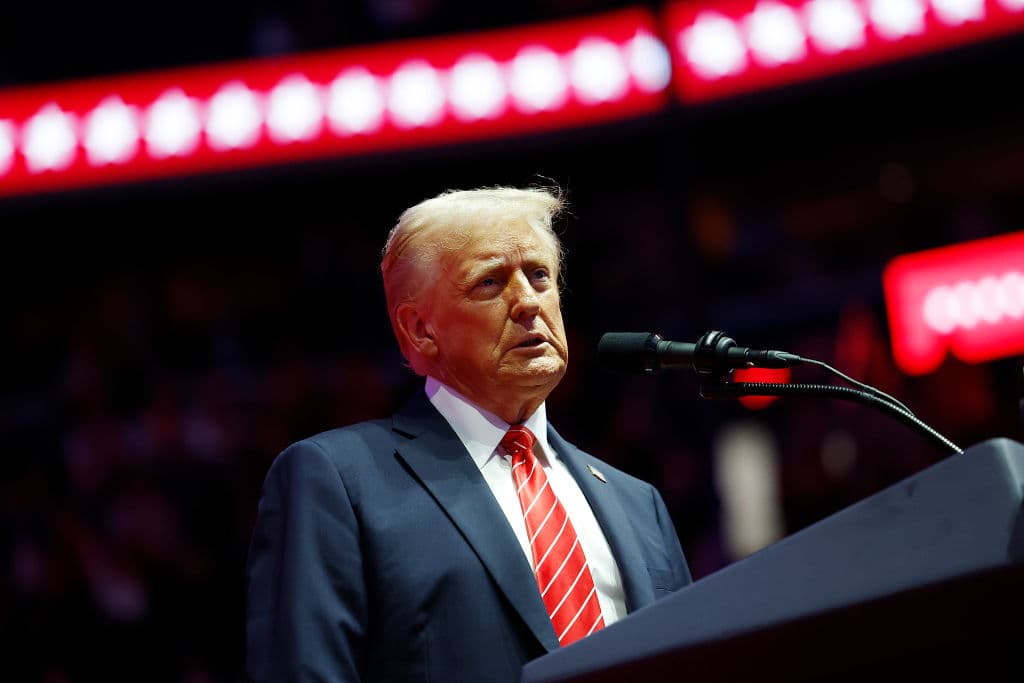 El presidente electo Donald Trump dio un discurso al cerrar el evento.