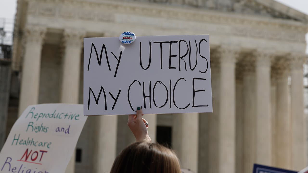 Piden incluir en la boleta electoral el derecho de acceso al aborto en Arizona