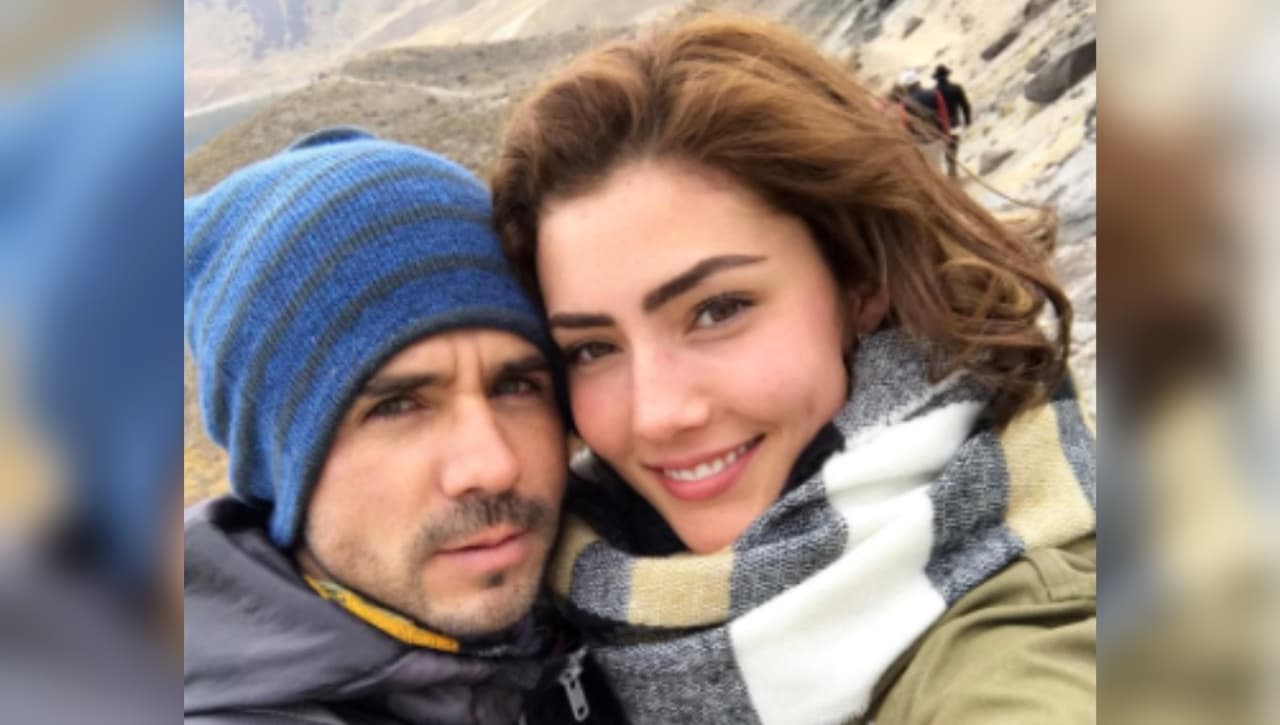 En febrero de 2017 el actor José Ron confirmó que mantenía una relación con Daniela Álvarez, una mujer que conoció gracias a las redes sociales y a los amigos en común entre ambos: "Fíjate que yo de repente la seguía, tenemos amigos en común, y siempre me pareció una niña muy interesante, muy guapa, me llamó mucho la atención desde el momento en que llegué a su perfil", contó Ron al programa '¡Cuéntamelo ya!'.