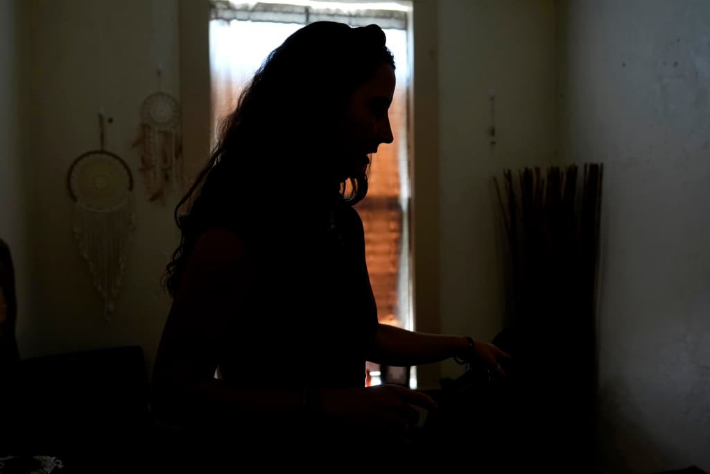 Las leyes contra el aborto están convirtiendo las salas de urgencias en un lugar peligroso para las mujeres en EEUU
