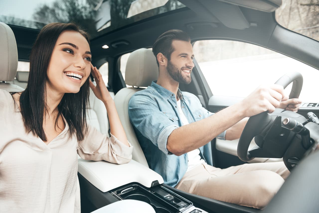 Entre los hallazgos del estudio a cargo de iSeeCars también resaltan ciertos modelos que en condiciones usadas superan entre 1.4 y 2.3 veces el incremento promedio en sus precios. 
<br>
<br>Encuentra a continuación el Top 10 de esta lista.