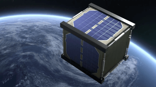 <h2 class="cms-H2-H2">20. Japón lanzará el primer satélite construido "de madera" </h2>
<br>
<br>Japón se prepara para lanzar el primer satélite “de madera” del mundo en 2023, ya que su equipo de desarrollo tiene como objetivo aprovechar el respeto por el medio ambiente y el bajo costo de la madera en el desarrollo espacial. Los científicos aseguran que su construcción será más barata que con aluminio, el material comúnmente usado para los satélites, y será un cubo de 10 centímetros por lado con estructura electrónica en su interior. 
<br>
<br>Un satélite cuyo exterior está hecho de madera se quemará al volver a entrar en la atmósfera terrestre después del final de su operación, lo que reducirá la carga para el medio ambiente, de acuerdo con el equipo compuesto por la Universidad de Kyoto y Sumitomo Forestry Co.