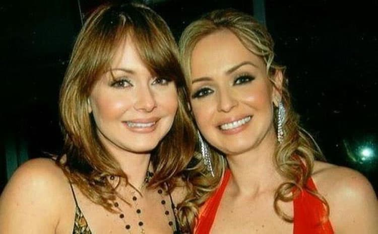 Al parecer los problemas quedaron en el pasado y las gemelas Spanic ahora vuelven a estar juntas y felices al lado de sus hijos.
