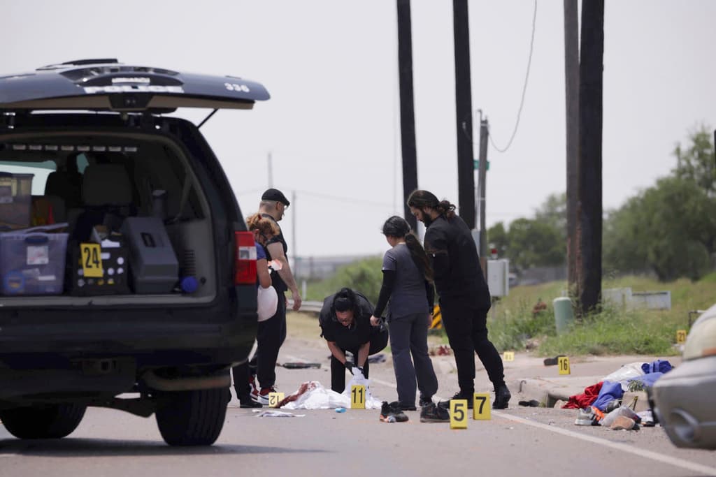 Presentan cargos contra el responsable del arrollamiento de inmigrantes en Texas que dejó 8 muertos