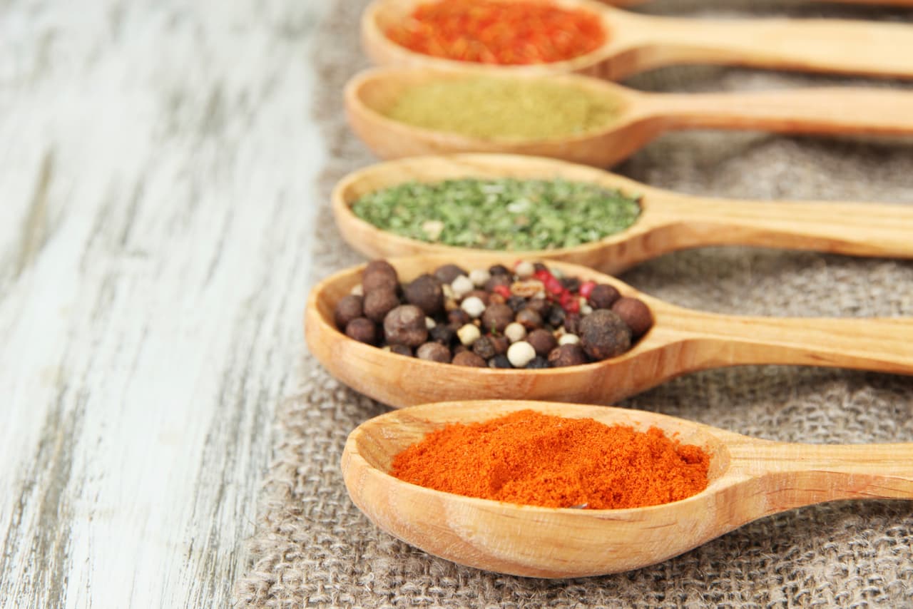 <b>SAGITARIO</b>
<br>Les gusta una comida abundante, con variedad, pero también, cosas que los sorprenda, así que distintos tipos de especias serán tus aliadas.
