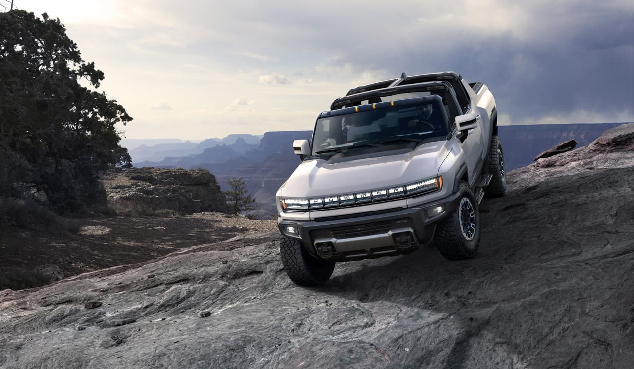 <b>Relacionado:</b> 
<a href="https://www.univision.com/carros/ranking-de-carros/estas-son-las-pickups-electricas-que-inquietaran-al-mercado-de-estados-unidos-fotos">¡Rudas y eléctricas! Estas son las pickups que inquietarán al mercado de EEUU </a>