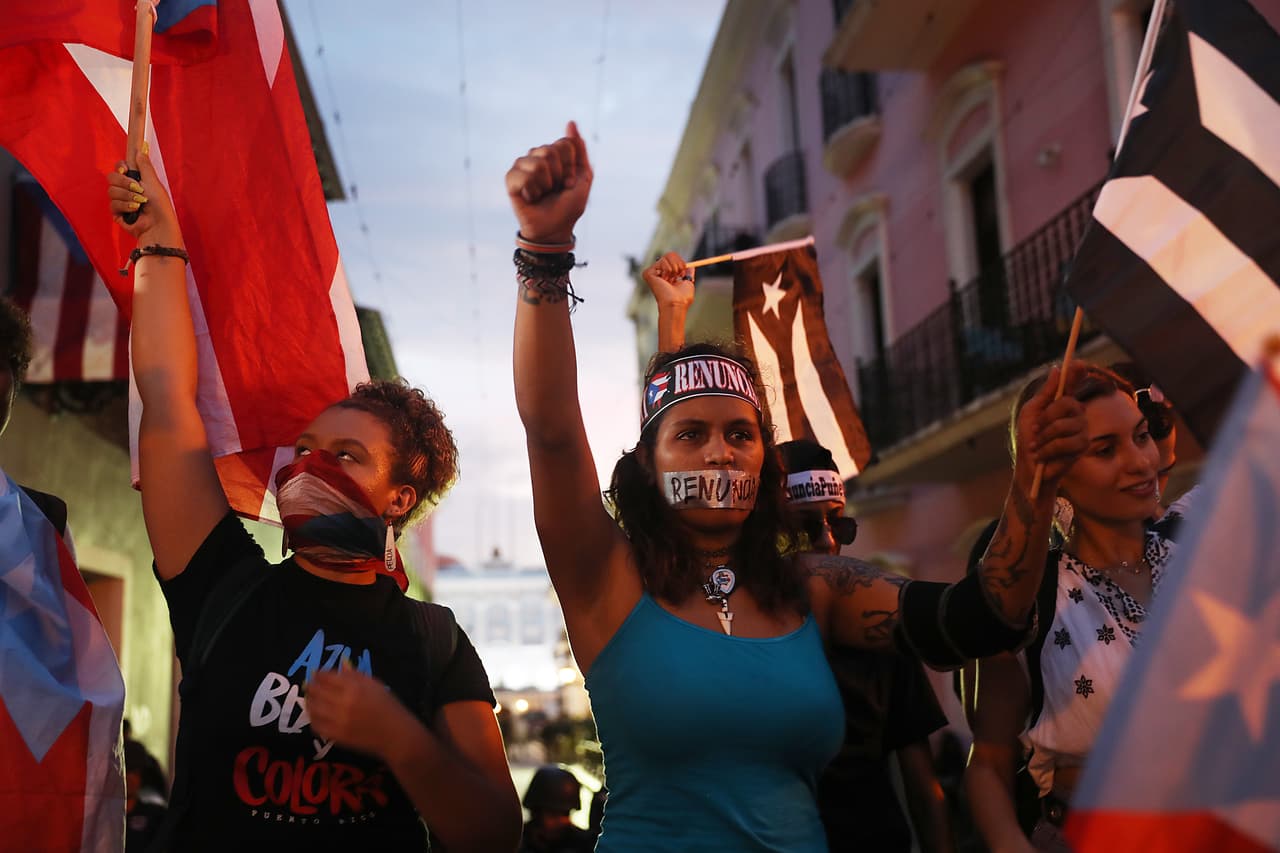 “Por la corrupción, por los que murieron en el huracán”: Puerto Rico grita su hastío al gobierno de Rosselló