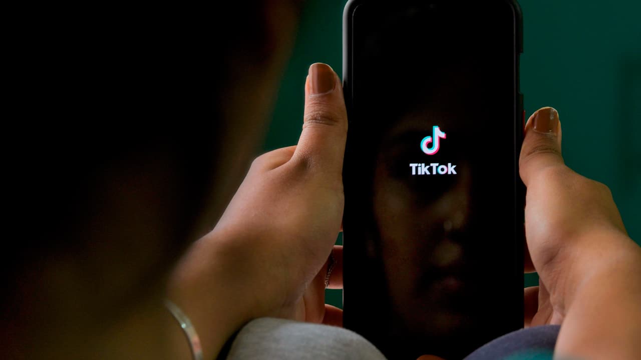 Una auxiliar administrativa roba $300,000 de una iglesia en Alabama para comprar regalos digitales a tiktokers
