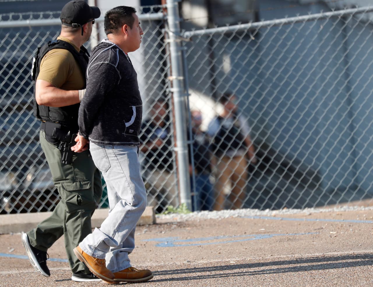 Las redadas se realizaron en pequeñas localidades cerca de Jackson, cuya fuerza laboral está conformada principalmente de inmigrantes latinos.