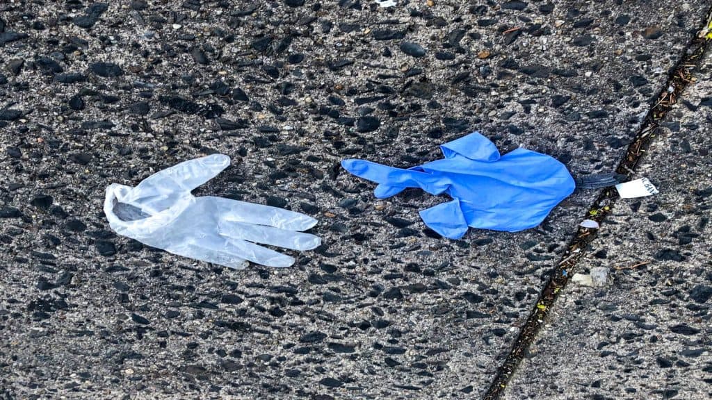 Efecto coronavirus: guantes y mascarillas taponan sistema de alcantarillado de Filadelfia
