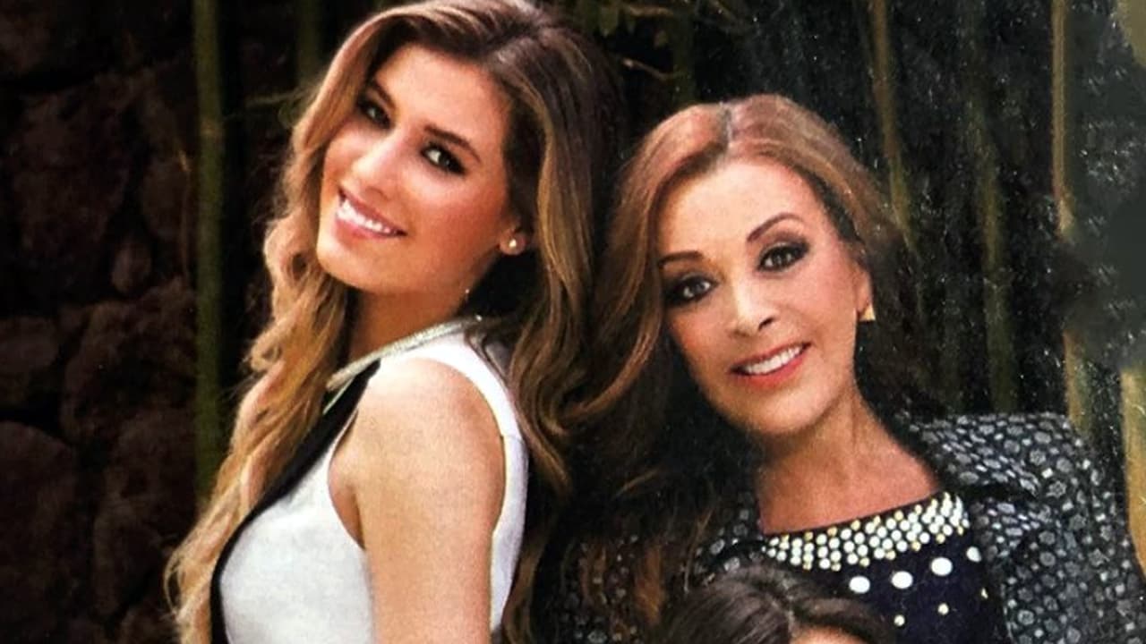 "Ser hija de Luis Miguel ha sido un lastre": Sylvia Pasquel aclara que su nieta Michelle Salas no recibe nada de él