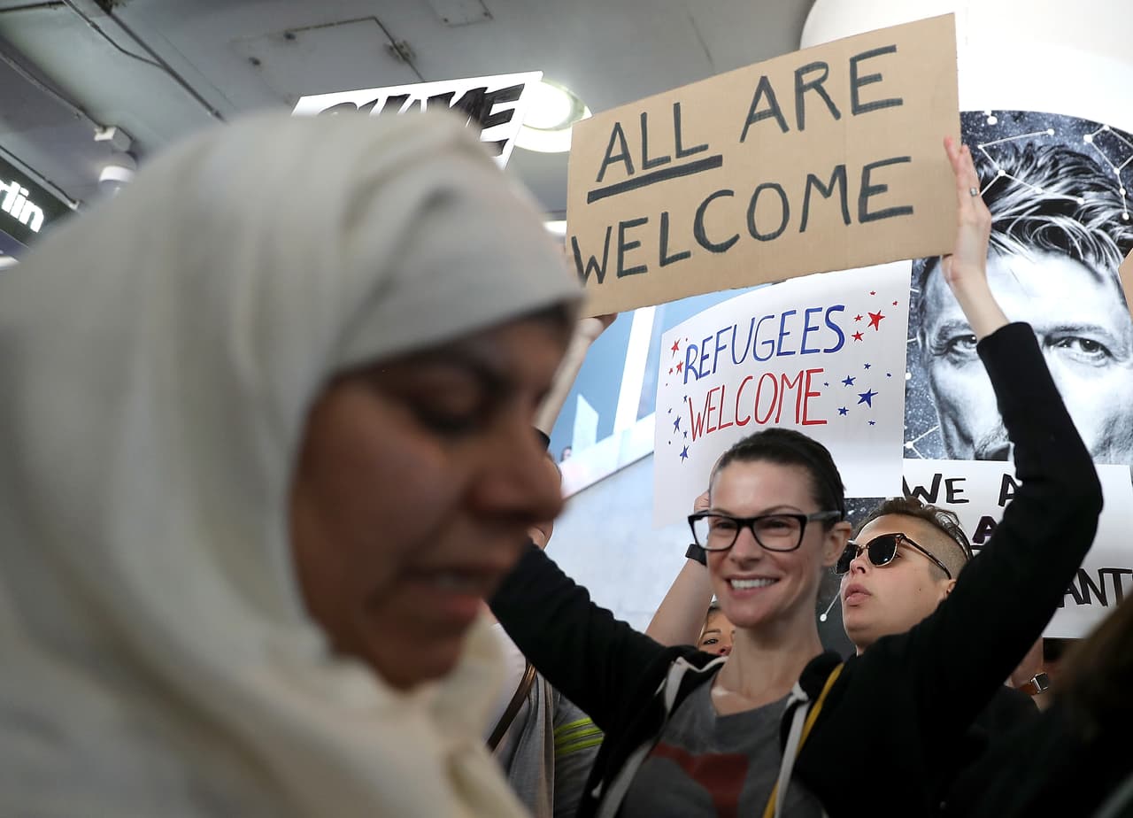 "Todos somos bienvenidos".