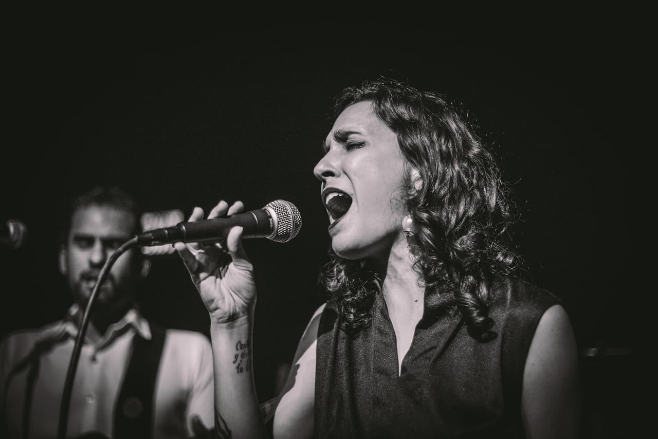 iLe en el showcase de BMI. Foto cortesía de Alejandro Pedrosa.