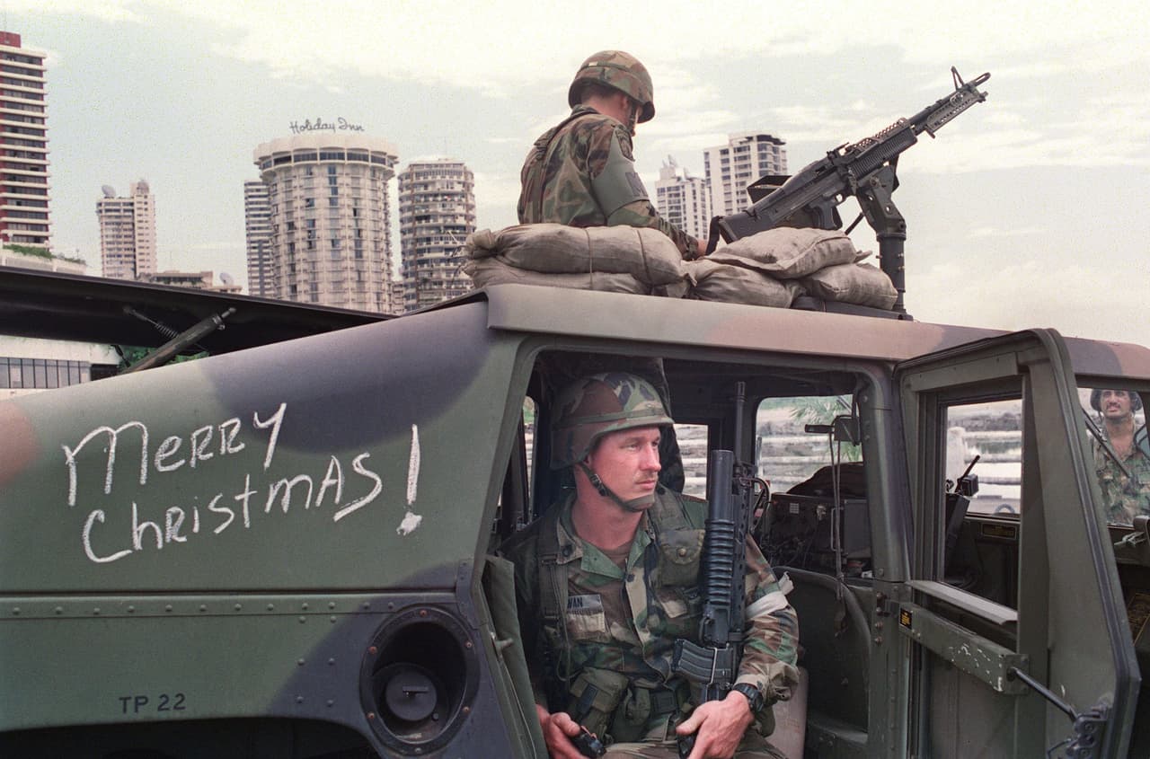 La noche en que George H. Bush ordenó invadir Panamá