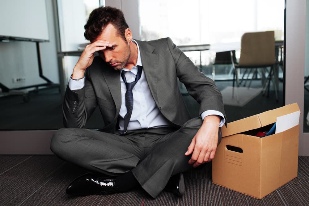 Ocurrirán separaciones de trabajo, de seres queridos, por cuestiones ajenas a tu control, pero serán temporales, y sabrás que poco a poco todo se va a resolver.
<br>