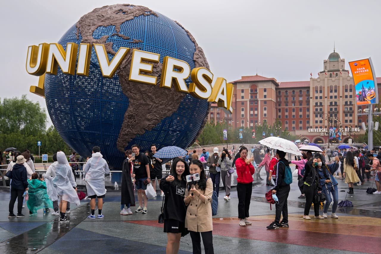 El parque temático Universal Orlando Resort en Florida, tiene previsto abrir el próximo año una nueva tierra basada en personajes de DreamWorks Animation, informaron los responsables de la empresa.