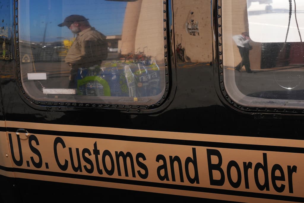 Transportaba migrantes por dinero y ya había sido deportado: así cayó presunto traficante en Florida