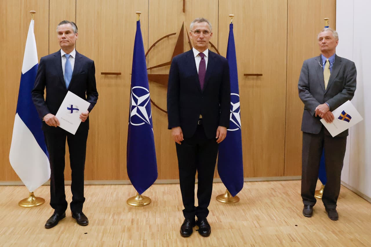 El 18 de mayo, Finlandia y Suecia presentan sus solicitudes para unirse a la OTAN en un gran golpe a Moscú por la expansión de la alianza militar.