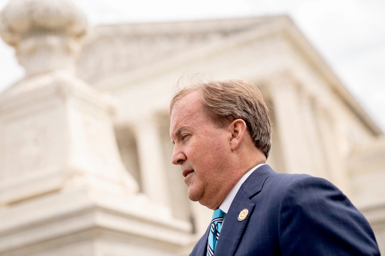 Juicio político a Ken Paxton: el fiscal general de Texas evita su destitución al ser absuelto en el Senado estatal