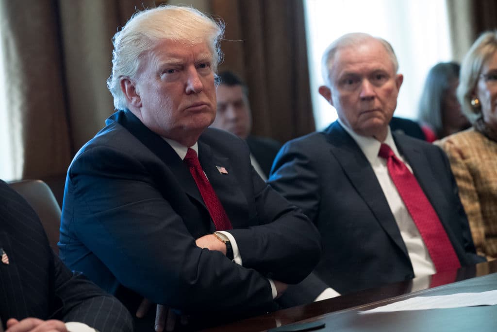 Reportan que el Departamento de Justicia investigará casos de espionaje al Congreso en el gobierno de Trump