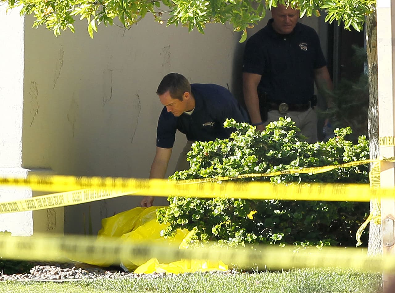 <b>Puesto 23. <a href="https://www.univision.com/temas/phoenix">Phoenix</a>, Arizona. </b>Índice de criminalidad: 
<b>52.82. </b>Los colaboradores aportan información sobre su percepción del nivel de delincuencia, si hubo cambios en los últimos años, la sensación de seguridad al caminar y si se preocupan por ser asaltados, entre otros datos.