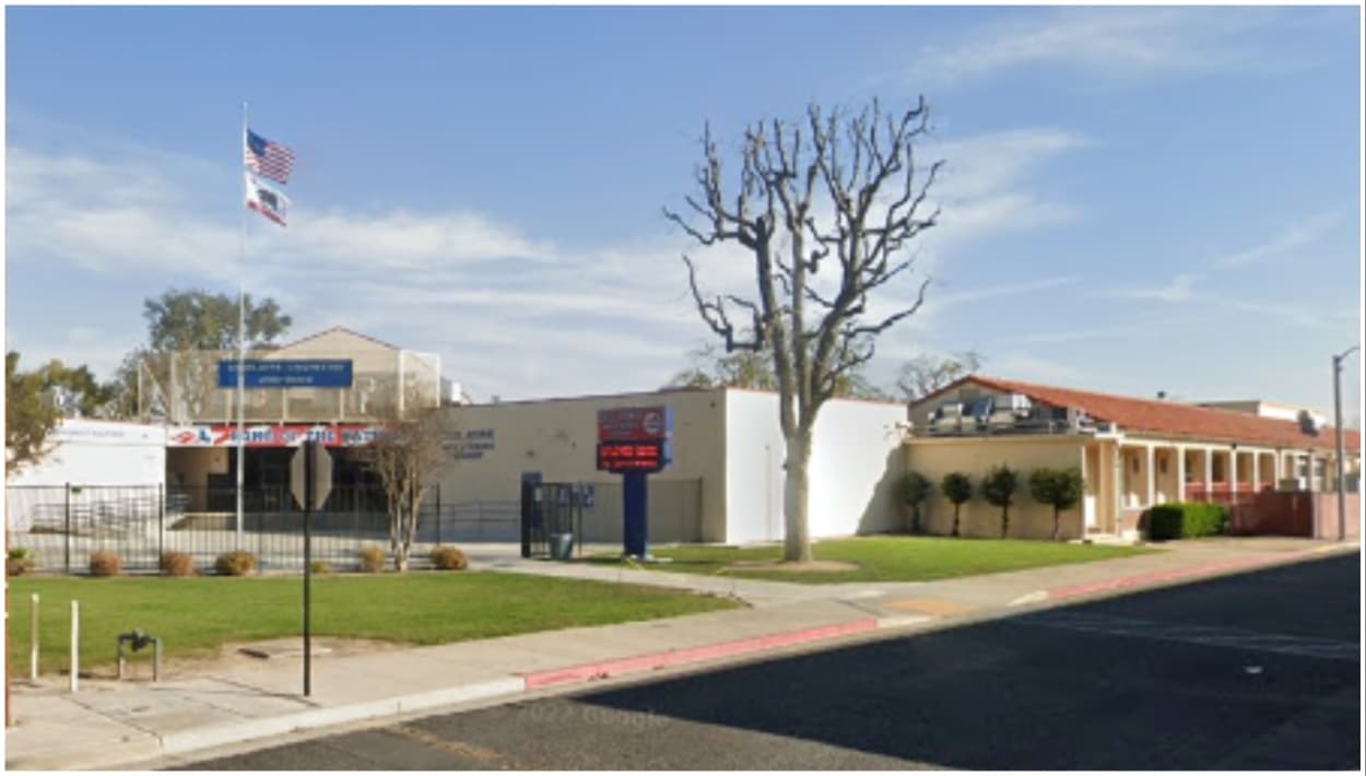 Estudiante de Delano arrestada por hacer amenazas a la escuela a través de redes sociales