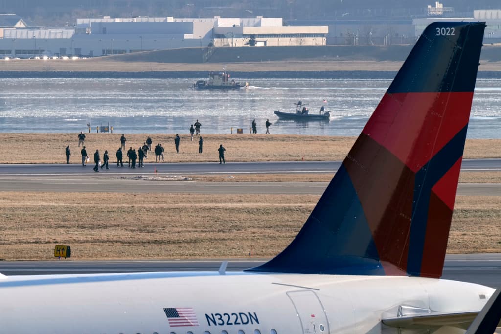 Minuto a minuto: Así sucedió el accidente entre un avión y un helicóptero en DC que dejó 67 muertos