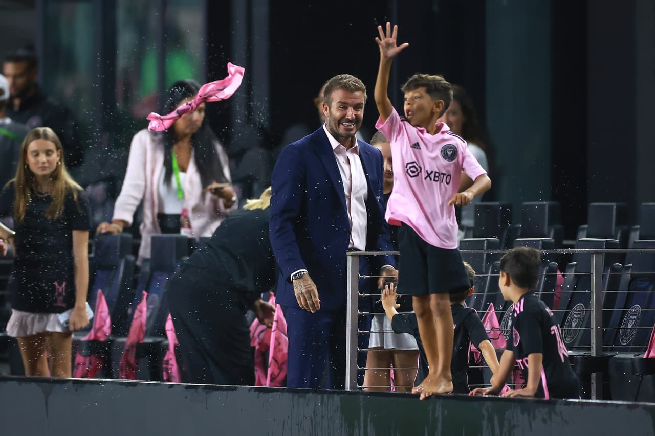 El exfutbolista y modelo David Backham es uno de los propietarios del Inter de Miami, y una de las caras más visibles y mediáticas.