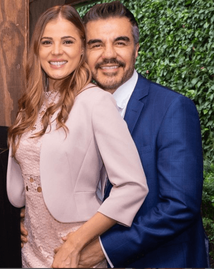 La bella modelo celebró este pasado 13 de junio su cumpleaños 33, por lo que, Adrián Uribe no dudó en llenarla de detalles y tienos mensajes en sus redes sociales. 
<br>
