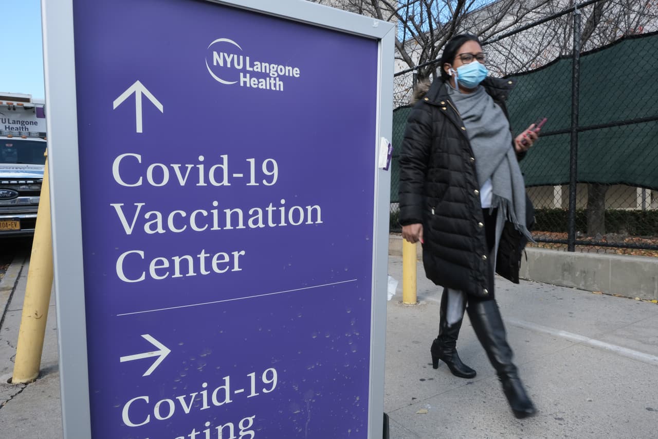 "Ya viene": así se prepara Nueva York para la inminente llegada de la variante Ómicron