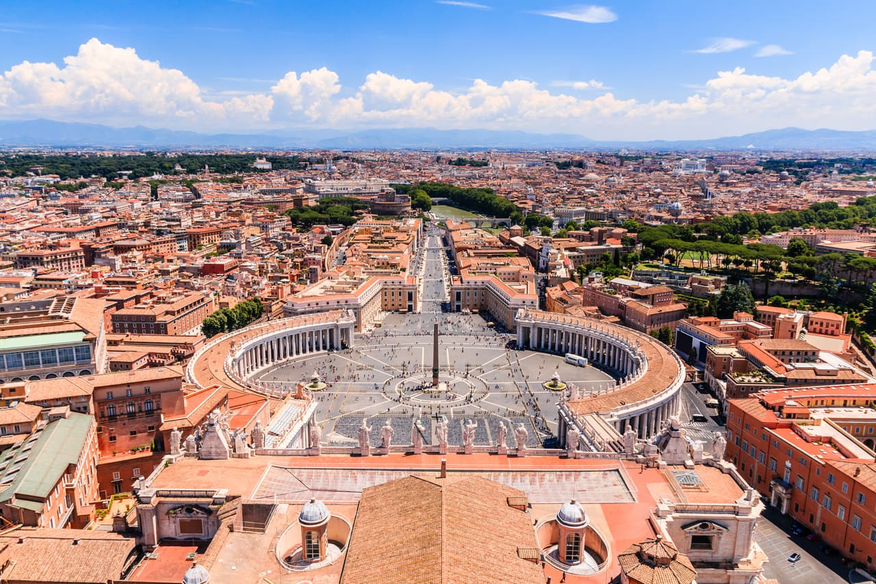 <b>Puesto 10. El Vaticano (centro de Italia)</b>.
<br>
<br>Casos totales acumulados: 26.
<br>
<br>Nuevos casos en las últimas 24 horas: 0.
<br>
<br>Muertes acumuladas: 0.
<br>
<br>Muertes en las últimas 24 horas: 0.
<br>