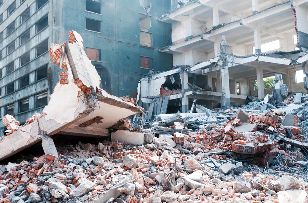 Además, este 2022 insiste en que habrá un 'gran terremoto' pero a la luz del día, en algún lugar asiático como Japón o en el "nuevo oeste" como California.