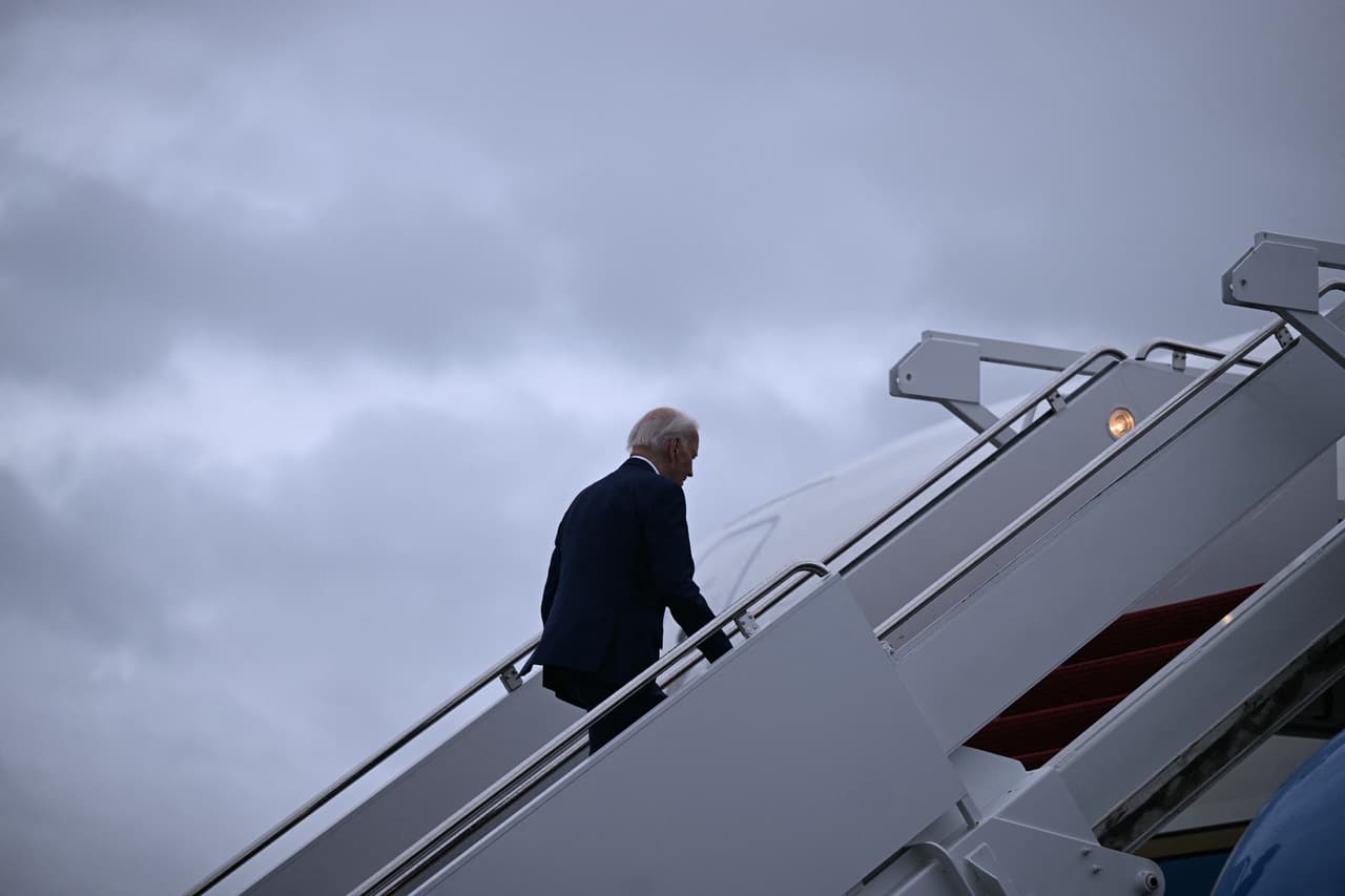 El propio presidente Biden atestiguó las condiciones que propiciaba Debby para la región.