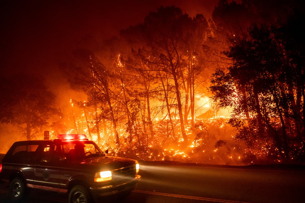 En esa zona del Área de la Bahía, el incendio LNU Lightning Complex presenta un “comportamiento extremo” que lo mantiene fuera de control con 46,225 acres de terreno.
