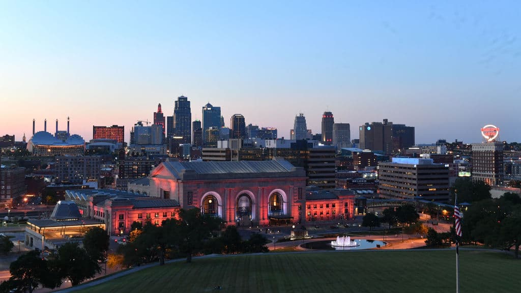 Otra buena ciudad para trabajar en Estados Unidos, según esta clasificación, es 
<b>Kansas City, en Missuri.</b>