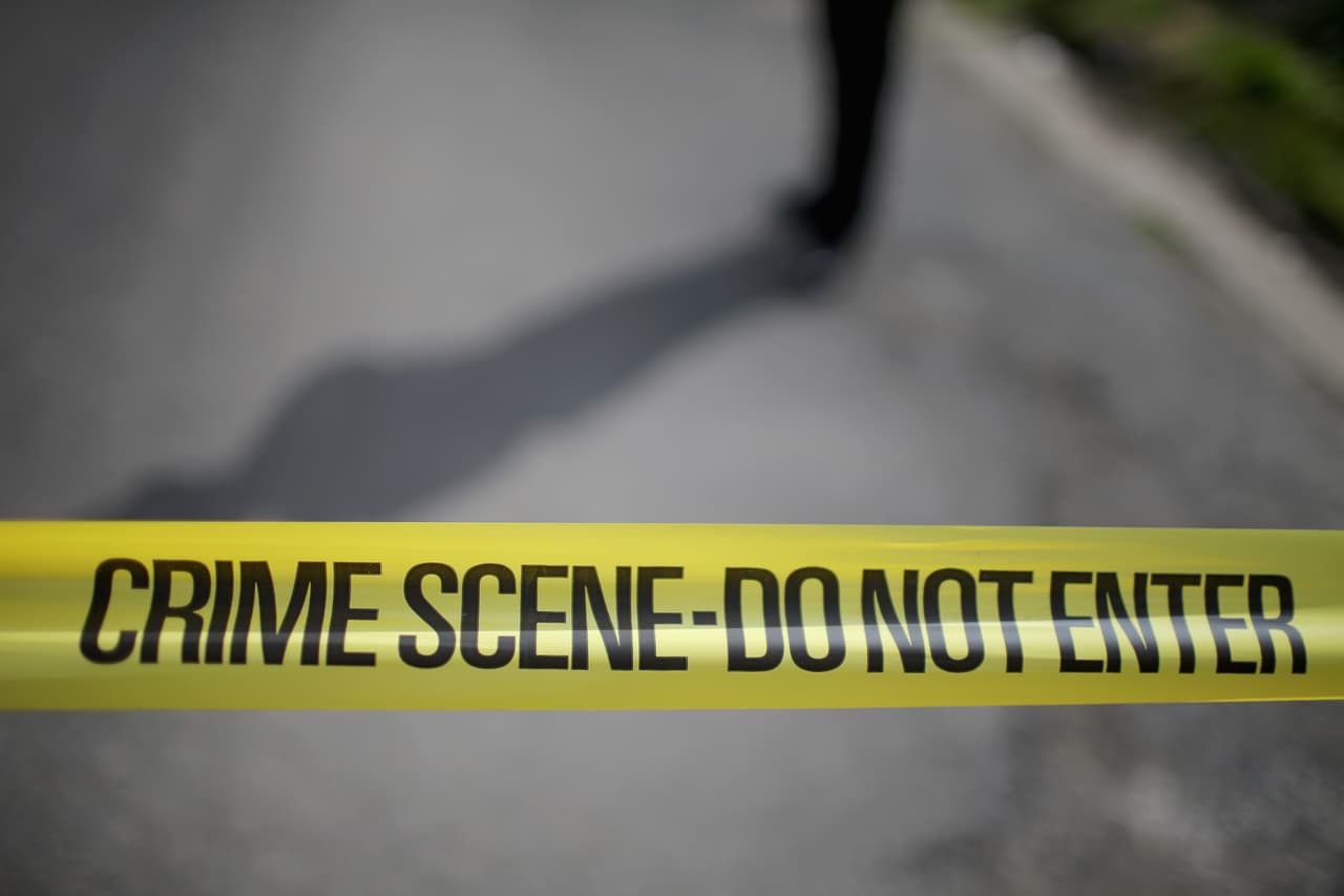 Una joven madre apareció colgada de un muelle en Texas: la policía cree ahora que fue un asesinato y tiene ya dos sospechosos