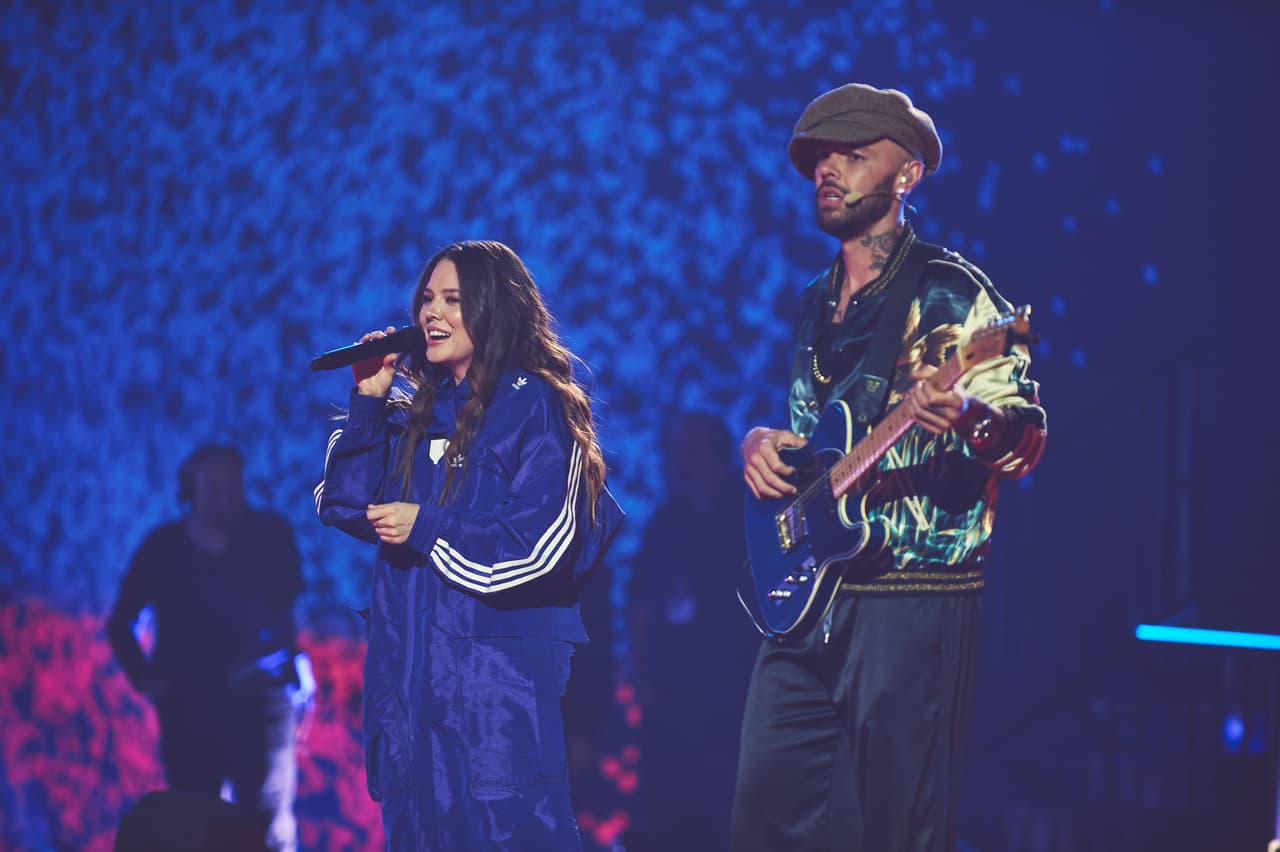 Los chicos de 
<b>Jesse & Joy</b> serán parte del homenaje a Carlos Vives en Latin AMAs 2023.
