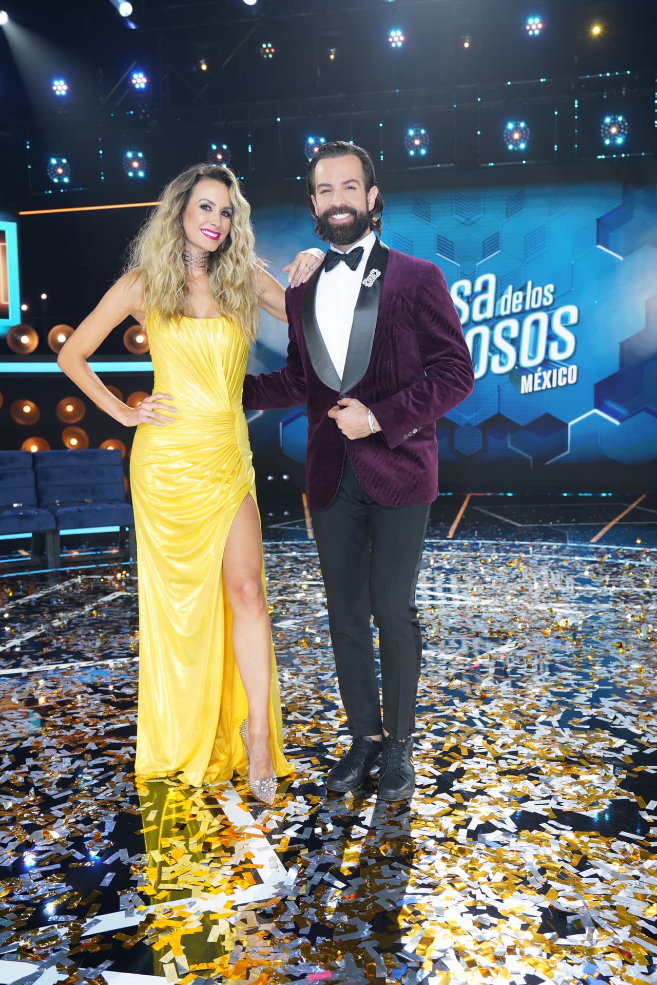 Odalys Ramírez y Diego de Erice vestidos de gala y felices por el éxito que tuvo el reality show.