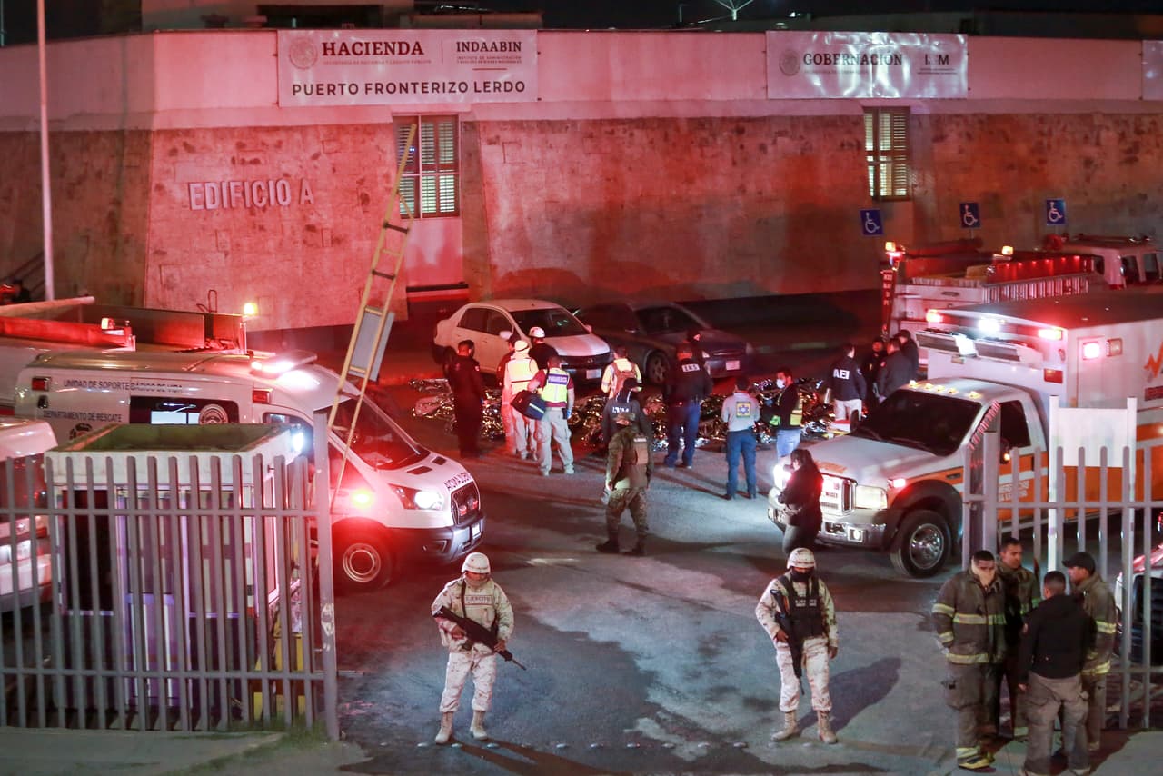 "Lo metieron preso y él no estaba en eso": un migrante cuenta quién inició el incendio en el centro de detención en Ciudad Juárez