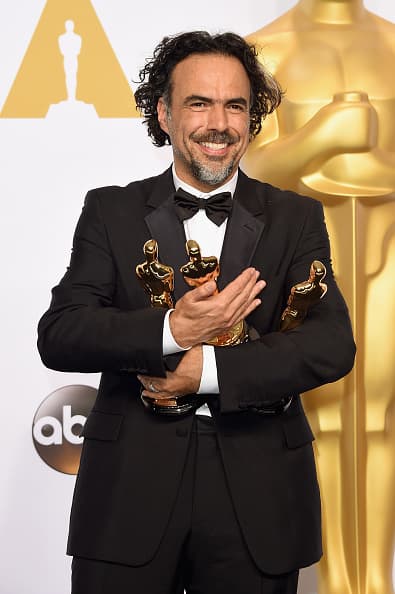 <b>Alejandro González iñárritu </b>ganó tres estatuillas por las películas 
<i>Babel<b> </b></i>(2006)
<i>, Birdman </i>(2015)
<i> y The Revenant </i>(2016)
<i>.</i>