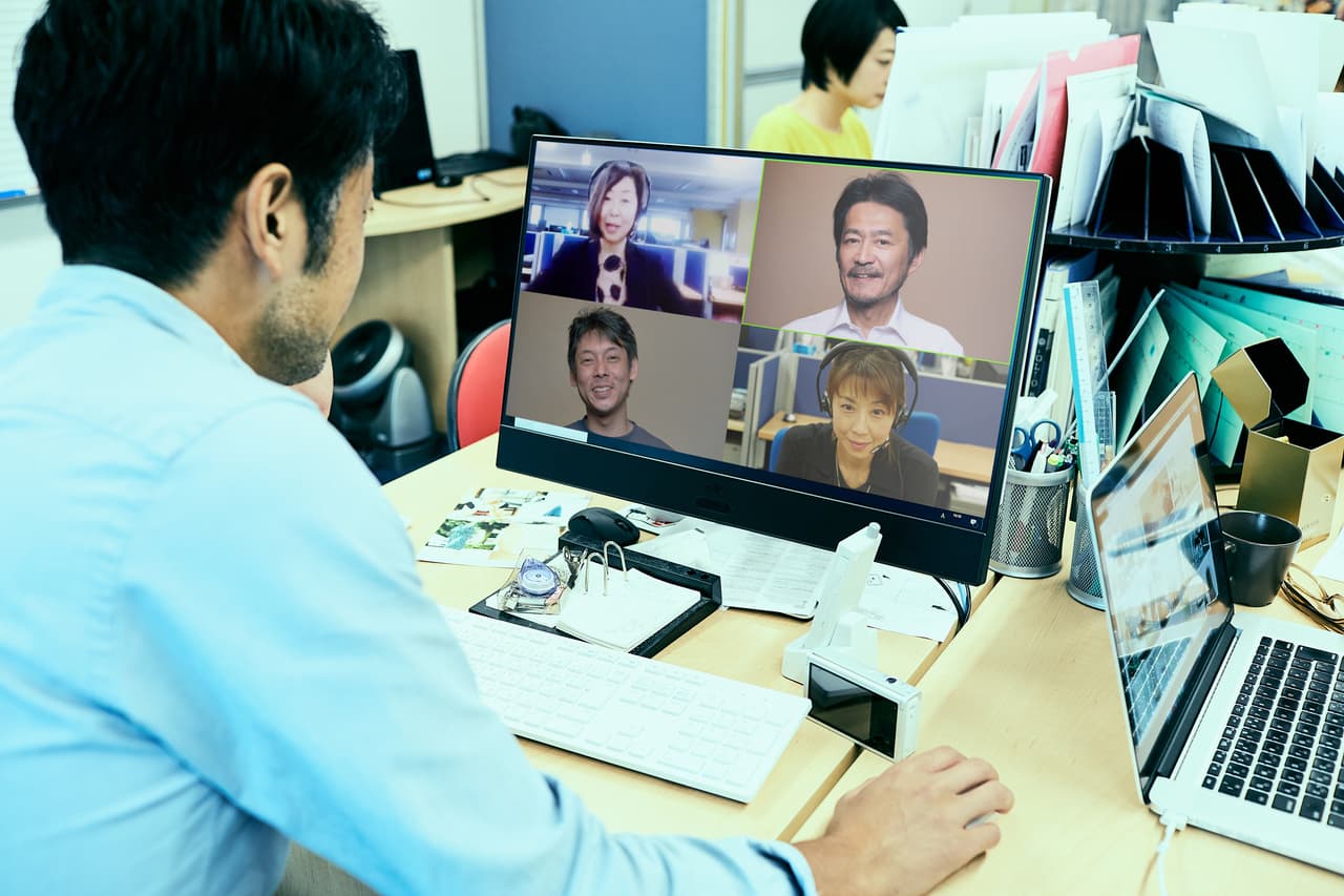 Un estudio reciente de Stacker, empresa de análisis de datos para fines periodísticos, en la ciudad de Nueva York hay decenas de trabajos que pagan 
<b>más de $100,000, sin necesidad de una educación universitaria.</b>