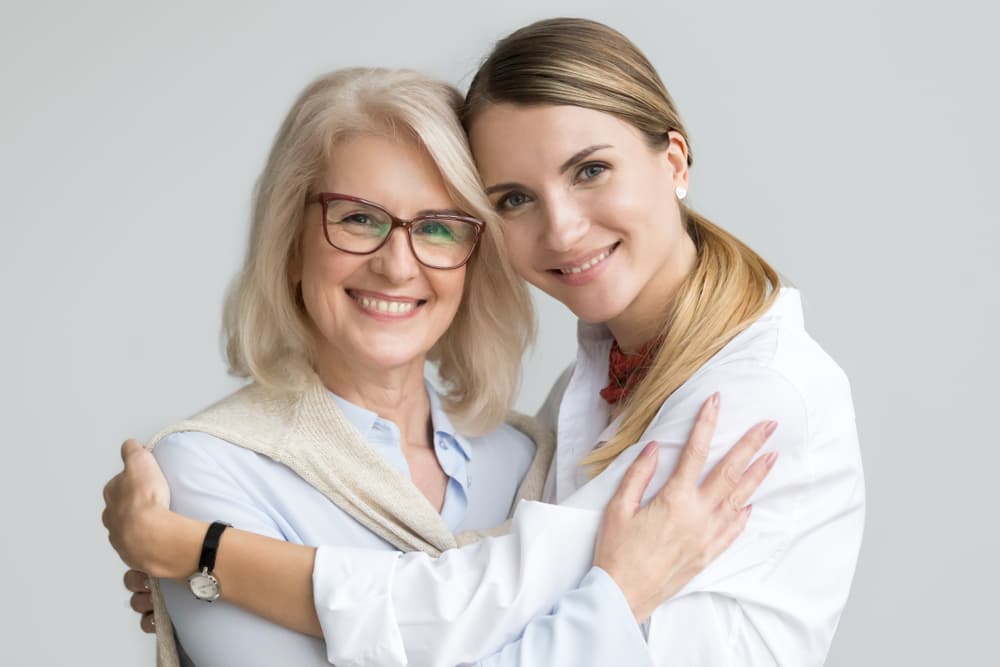 Puede decirse que es una sinceridad muy comprometida puesto que debido a su naturaleza maternal, bondadosa y empática se abstendrá de expresar aquello que pueda herir a otros y en ese caso no será todo lo sincero que se exige en ese momento. No es mentir, es no herir.