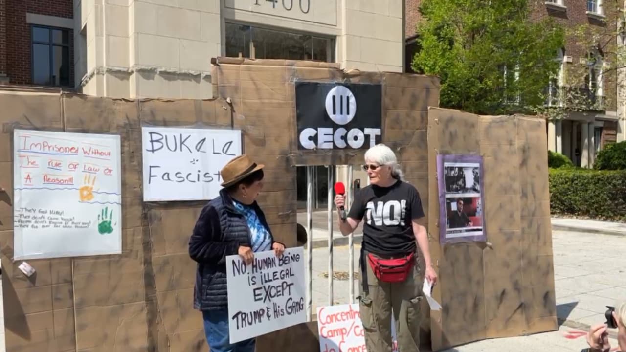 Bukele llega a DC y el descontento se manifiesta en las calles con protestas