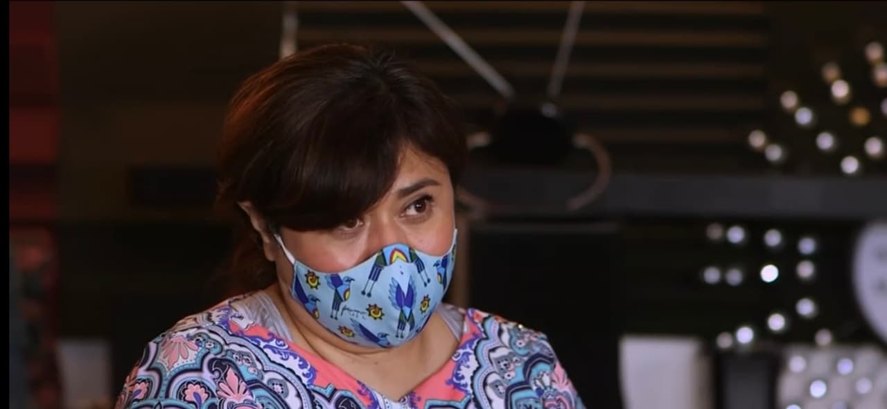 “Esta casa fue producto de todo el esfuerzo de mi padre. El quería tener algo y la razón que compro esta unidad y armó tres áreas era para que toda la familia estuviera junta”, dice una afligida Leyda quien recuerda cómo Wells Fargo se negó a encontrar una solución para resolver su situación. 
<br>