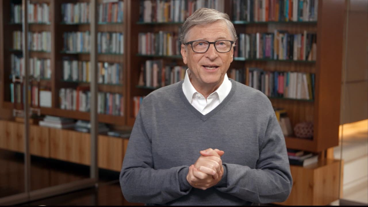 <b>Bill Gates</b>, estadounidense. Fundador de Microsoft. Su patrimonio neto total es de 124,000 millones de dólares.
