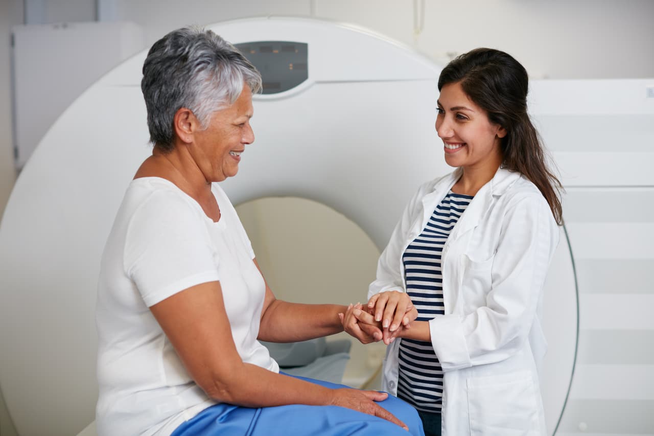 Por otro lado, el condado de Contra Costa ha facilitado el acceso al seguro médico a aproximadamente 20,500 residentes indocumentados a través del BHC y la expansión de Medi-Cal.