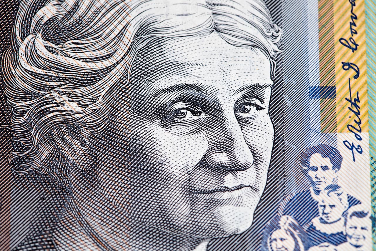 <h3 class="cms-H3-H3">Edith Cowan (1861 - 1932)</h3>
<br>
<br>🪙 
<b>Conocida como:</b> sufragista.
<br>
<br>🪙
<b> País: </b>Australia.
<br>
<br>🪙 
<b>Denominación: </b>50 dólares australianos.
<br>